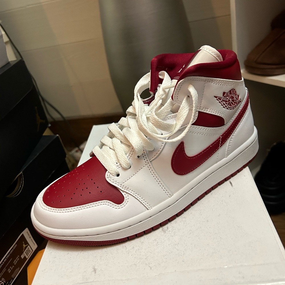Nike Red and White Women's Sneakers